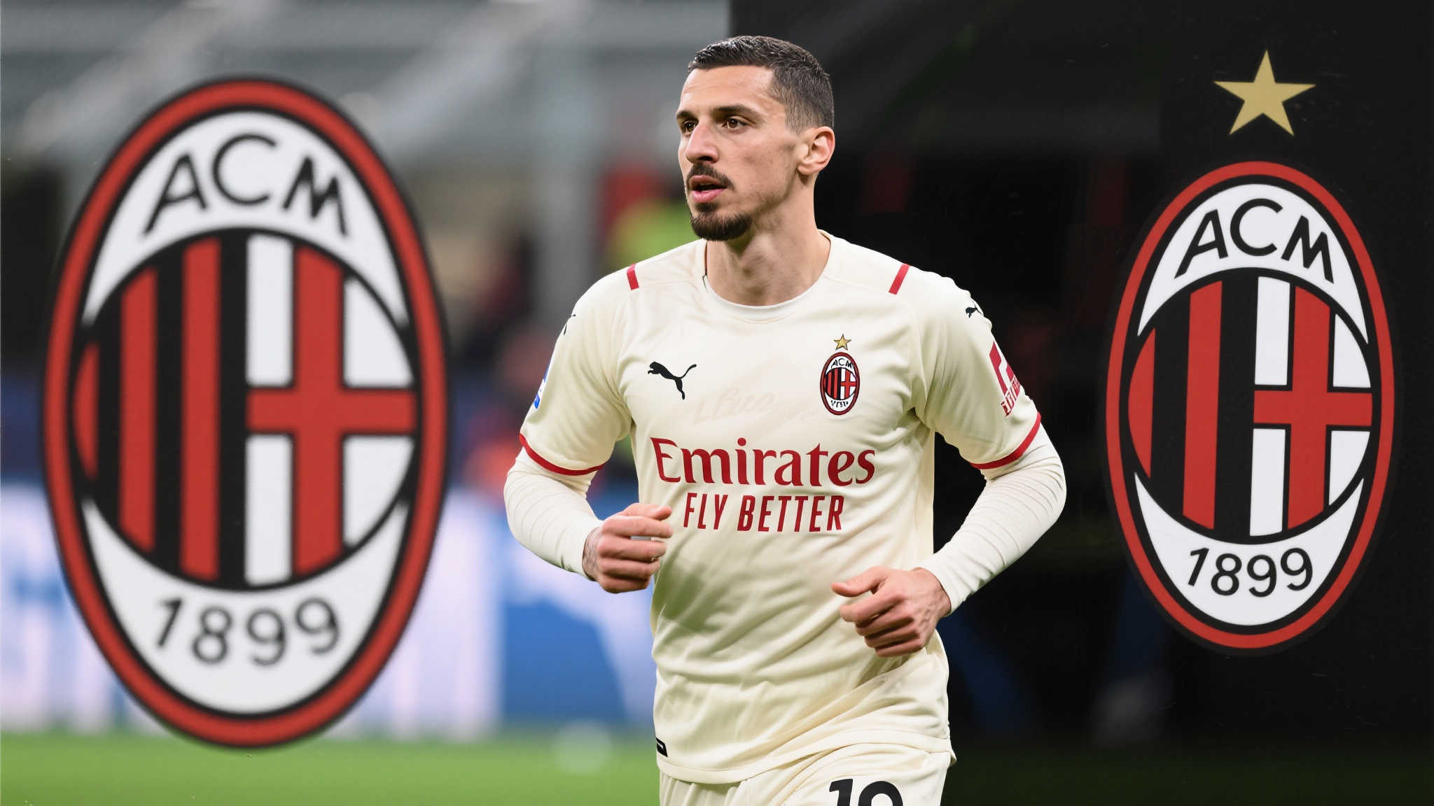 AC米兰将与勒沃库森进行扎卡转会谈判,预计周四开启 随着冬季转会窗口即将到来,欧洲足坛各大豪门俱乐部都